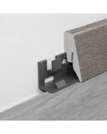 A logoclic szegélyléc 260 cm hosszú kivitelben jól illeszthető laminált burkolatokhozmérete: 2600x40x19 mm, így hatékonyan fedi el 