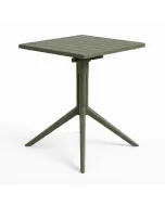 Kompakt méretű kerti asztal kültéri használatra műanyag asztal könnyű, időjárásálló kivitellel 75,5 x 79 cm-es, praktikus mére