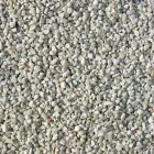 Scherf zúzottkő 2–4 mm, 25 kg kiszerelésben ideális térkőágyazathoz és fugázáshoz alkalmas gyeprácskövek kitöltésére és be