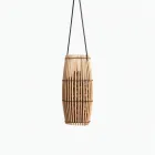 Nyah madáretető 29 x 10 x 23,5 cm mérettel természetes fűzfa ágakból készült kivitel dekoratív, rusztikus megjelenés szemes takar