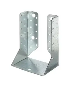 Stabilit oszloptartó 100 × 140 mm-es méretben belső szárnyas b típusú horganyzott acélból készült csavarozással szerelhető 2 mm