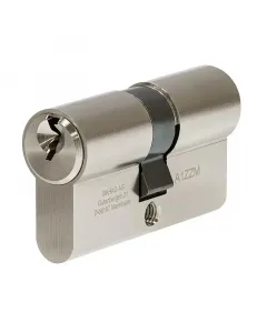 Méret: 10/30 mm fúrás elleni védelemmel 4 db kulccsal 5 csapos szerkezet