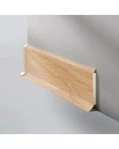 Logoclic hsl szegőléc világos tölgy színben mérete: 2500 x 60 x 14 mm egyszerű szerelés könnyen szállítható sokféle padlóburk