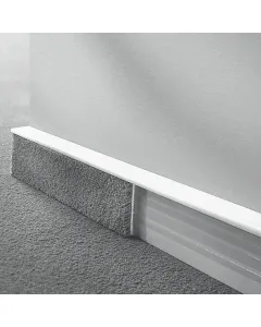 Logoclic tsl szegőléc fehér színben mérete: 2500 x 55 x 16 mm tartós kivitel, műanyagból könnyű összeszerelés Öntapadós sza