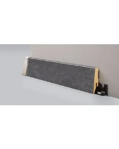 A logoclic márkájú szegélyléc famintázatú laminált padlókhoz kínál tartós megoldásthossza 260 cm, magassága 58 mm, vastagsága