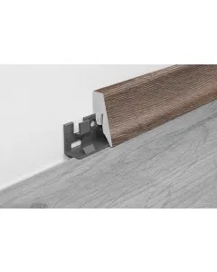 A logoclic szegélyléc 260 cm-es hosszban ideális választás laminált padlókhozkönnyű szerelhetőség gyors telepítést tesz lehető