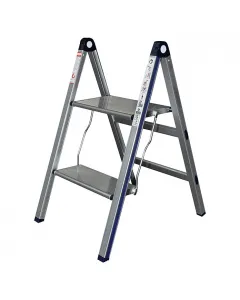Gumírozott talpak, bordázott fokok fokok száma: 2 max. terhelhetőség: 150 kg anyaga: alumínium