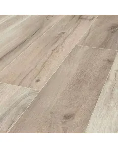 A mystyle laminált padló természetes fa hatású felülettel készülmo.re! technológiának köszönhetően jól ellenáll a nedvességn