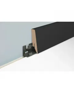 Logoclic szegőléc fekete színben mérete: 2600 x 58 x 18 mm elegáns kialakítás, lekerekített él masszív anyagból kifinomult körny