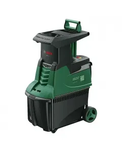 Teljesítmény: 2500 w max. vágási átmérő: 45 mm max. anyagáramlás: 230 kg/h gyűjtőtartály kapacitása: 53 l puha és keményfa a