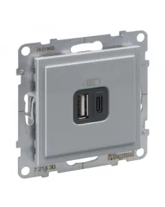 Műanyag alumíniumszínű ip40-es védettség usb-c töltőaljzat: 5 v - 3 a - 15 w max. usb-a töltőaljzat: 5 v - 2,4 a - 12 w max. kész