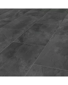 Pearl grey színű logoclic laminált padló csempehatású mintával kiemelkedik a lakótérbenkopásállósági besorolása 23/32 számos 