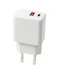 Bauhaus gyorstöltő adapter két csatlakozóval usb-c és usb-a kimenettel 20 w power delivery támogatás 18 w quick charge funkció beép