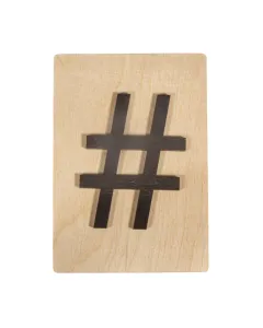 Rayher scrabble stílusú fa dekor 10,5 x 14,8 cm méret, 4 mm vastag alap 3 mm vastag betű egyedi fali vagy ajtódekorációkhoz festhető