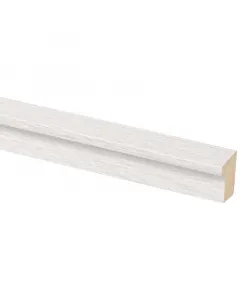 Cando végzáró léc, erezett fehér kivitel 260 cm hosszú, 2 cm széles elem mdf-ből készült, fóliázott felülettel függőleges vag
