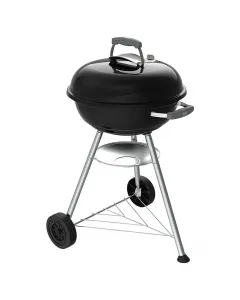 Weber compact kettle kerti grill klasszikus faszenes grillezéshez kompakt kialakítással 47 cm átmérőjű grillfelület elegendő helye