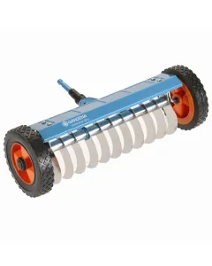Anyaga: műanyag és nemesacél korrózióálló csúszóbordás kések nagy kerekek munkaszélesség: 32 cm