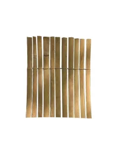 Közepesen vastag bambuszból sűrű szövésű