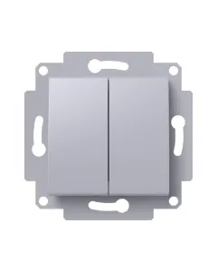 Műanyag ezüst színű