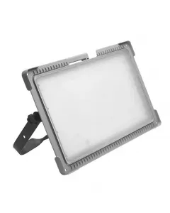 Beépített led-fényforrás energiatakarékos  fényáram: 4500 lm ip54-es és ik10 védettség hátsó kapcsolóval 2 db földelt dugalj