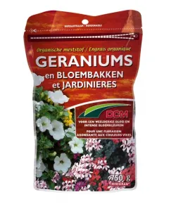 Mikrogranulátum formában  muskátli és virágos növények tápanyagellátására praktikus, visszazárható, álló tasakban