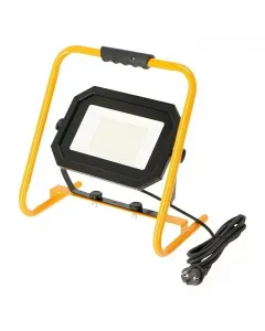 1 x 50 w-os beépített led-fényforrás energiatakarékos fényáram: 8250 lm ip65-ös védettség